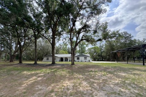 House in Ocala, Florida 3 bedrooms, 177.91 sq.m. № 2103190 - photo 9