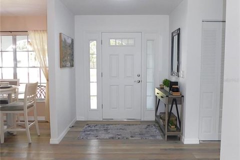 House in Ocala, Florida 3 bedrooms, 177.91 sq.m. № 2103190 - photo 14
