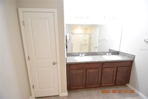 Villa ou maison à louer à Riverview, Floride: 4 chambres, 178.19 m2 № 2341779 - photo 22