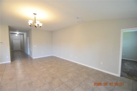 Villa ou maison à louer à Riverview, Floride: 4 chambres, 178.19 m2 № 2341779 - photo 6