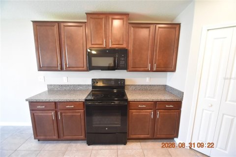 Villa ou maison à louer à Riverview, Floride: 4 chambres, 178.19 m2 № 2341779 - photo 12