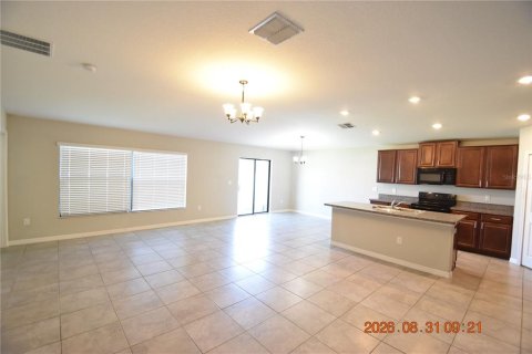 Villa ou maison à louer à Riverview, Floride: 4 chambres, 178.19 m2 № 2341779 - photo 4
