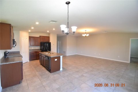 Villa ou maison à louer à Riverview, Floride: 4 chambres, 178.19 m2 № 2341779 - photo 9