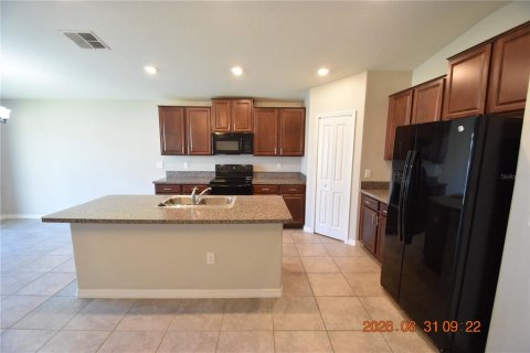 Villa ou maison à louer à Riverview, Floride: 4 chambres, 178.19 m2 № 2341779 - photo 11