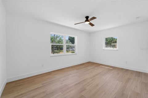 Villa ou maison à vendre à Gulfport, Floride: 3 chambres, 165.27 m2 № 2148156 - photo 15