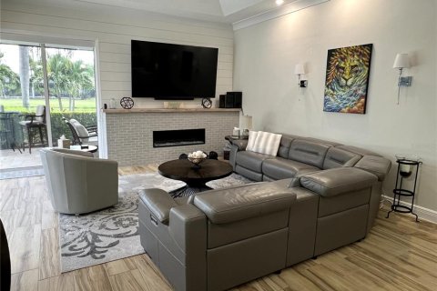 Casa en venta en Bradenton, Florida, 3 dormitorios, 253.53 m2 № 2315045 - foto 9