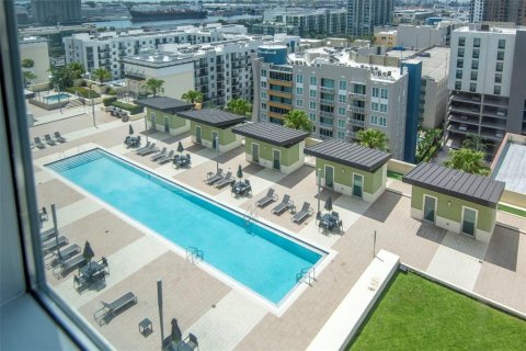 Copropriété à vendre à Tampa, Floride: 2 chambres, 122.63 m2 № 2433270 - photo 22