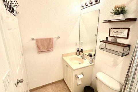 Townhouse in Riviera Beach, Florida 2 bedrooms, 113.53 sq.m. № 2193059 - photo 22