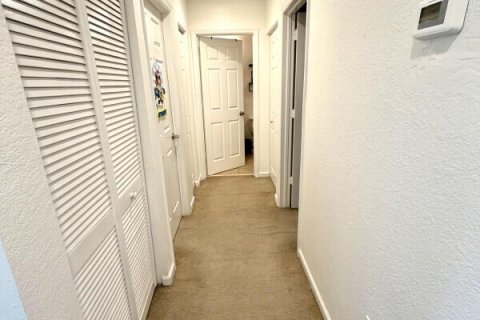 Townhouse in Riviera Beach, Florida 2 bedrooms, 113.53 sq.m. № 2193059 - photo 13