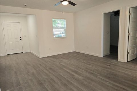 House in Winter Garden, Florida 3 bedrooms, 93.83 sq.m. № 1888545 - photo 2