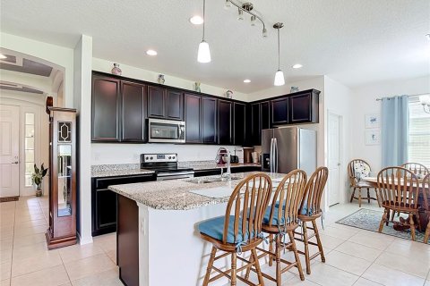 Villa ou maison à vendre à Davenport, Floride: 4 chambres, 171.5 m2 № 2389159 - photo 6