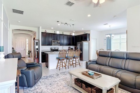 Villa ou maison à vendre à Davenport, Floride: 4 chambres, 171.5 m2 № 2389159 - photo 12
