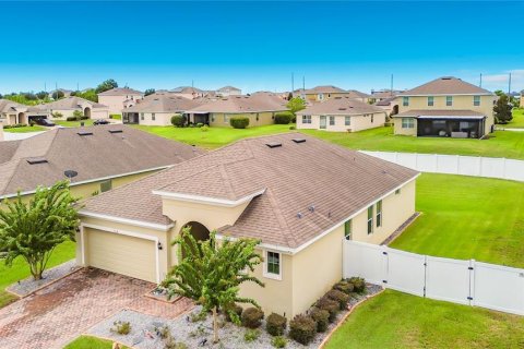 Villa ou maison à vendre à Davenport, Floride: 4 chambres, 171.5 m2 № 2389159 - photo 3