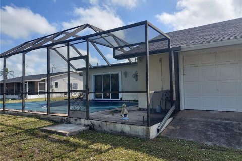 Casa en venta en North Port, Florida, 2 dormitorios, 145.76 m2 № 1675420 - foto 3