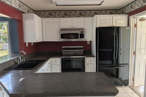 Casa en venta en North Port, Florida, 2 dormitorios, 145.76 m2 № 1675420 - foto 12