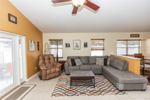 Casa en venta en Winter Springs, Florida, 4 dormitorios, 180.88 m2 № 1803878 - foto 10