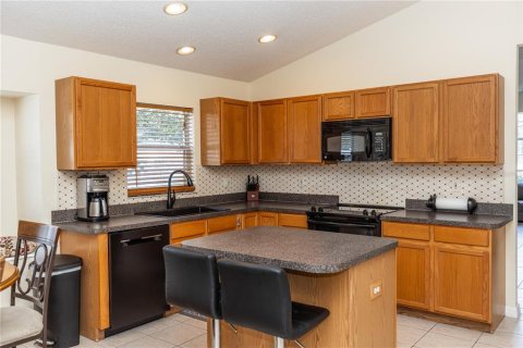 Casa en venta en Winter Springs, Florida, 4 dormitorios, 180.88 m2 № 1803878 - foto 5