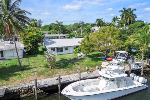 Villa ou maison à vendre à Fort Lauderdale, Floride: 2 chambres, 147.81 m2 № 1986013 - photo 7