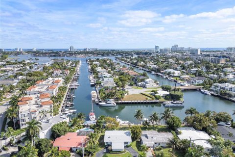 Villa ou maison à vendre à Fort Lauderdale, Floride: 2 chambres, 147.81 m2 № 1986013 - photo 14