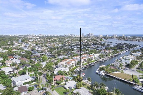 Villa ou maison à vendre à Fort Lauderdale, Floride: 2 chambres, 147.81 m2 № 1986013 - photo 10