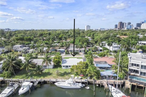 Villa ou maison à vendre à Fort Lauderdale, Floride: 2 chambres, 147.81 m2 № 1986013 - photo 8