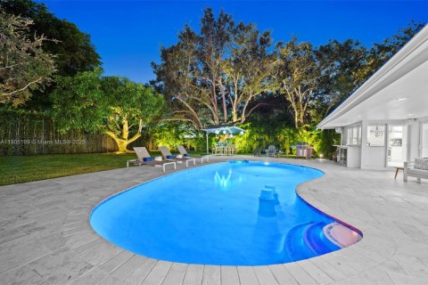 Villa ou maison à vendre à Palmetto Bay, Floride: 3 chambres, 172.24 m2 № 1956620 - photo 25