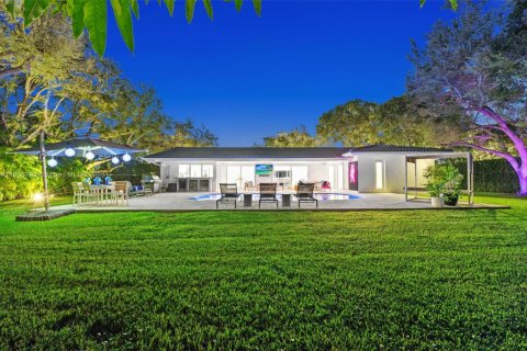 Villa ou maison à vendre à Palmetto Bay, Floride: 3 chambres, 172.24 m2 № 1956620 - photo 23