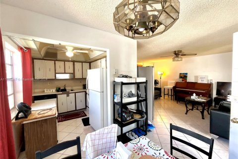 Copropriété à louer à Delray Beach, Floride: 2 chambres, 83.8 m2 № 1971151 - photo 8