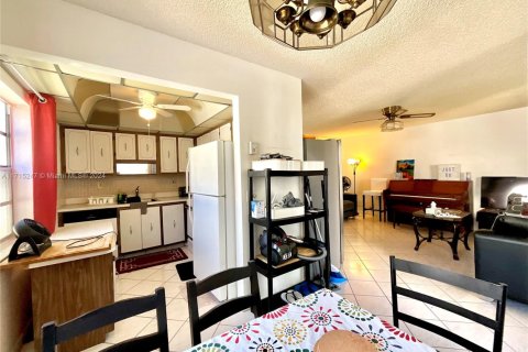 Copropriété à louer à Delray Beach, Floride: 2 chambres, 83.8 m2 № 1971151 - photo 5