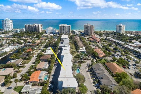 Condo in Lauderdale-by-the-Sea, Florida, 1 bedroom  № 1731604 - photo 18