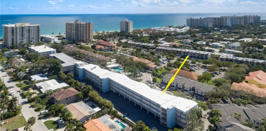 Condo in Lauderdale-by-the-Sea, Florida, 1 bedroom  № 1731604