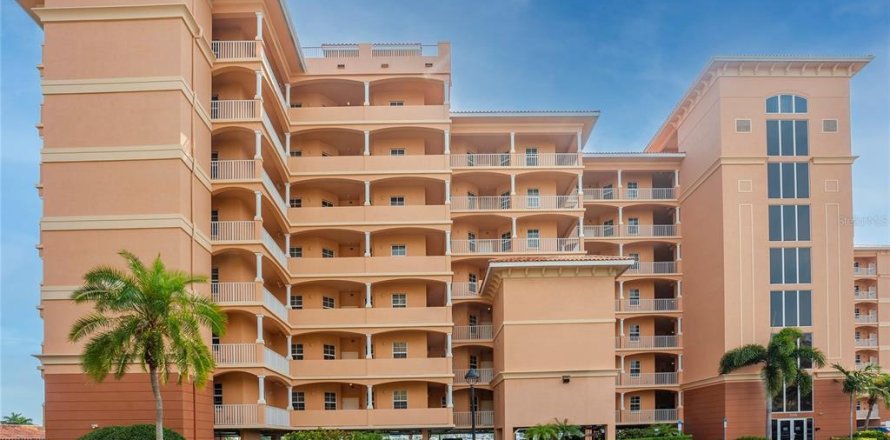 Condo à Clearwater, Floride, 3 chambres  № 2413701
