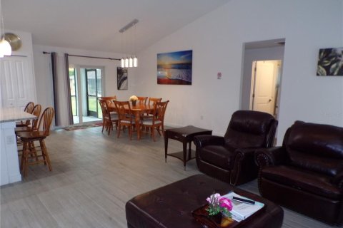 Villa ou maison à louer à Port Charlotte, Floride: 3 chambres, 135.54 m2 № 1438716 - photo 13