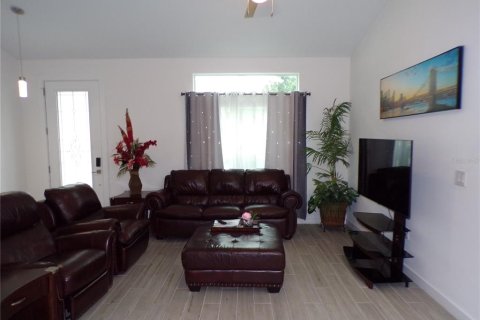 Villa ou maison à louer à Port Charlotte, Floride: 3 chambres, 135.54 m2 № 1438716 - photo 11