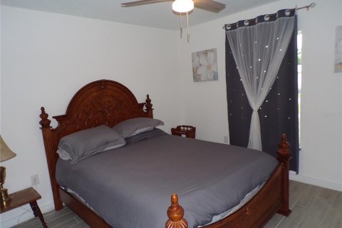 Villa ou maison à louer à Port Charlotte, Floride: 3 chambres, 135.54 m2 № 1438716 - photo 26