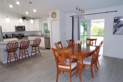 Villa ou maison à louer à Port Charlotte, Floride: 3 chambres, 135.54 m2 № 1438716 - photo 15