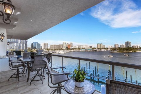 Condo in Sarasota, Florida, 3 bedrooms  № 2108108 - photo 26