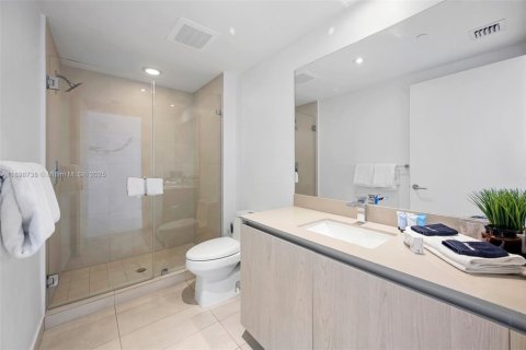 Condo in Hollywood, Florida, 2 bedrooms  № 1950564 - photo 15