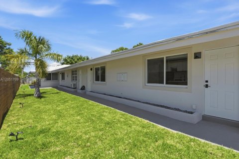 Apartment in Fort Lauderdale, Florida 1 bedroom, 46.45 sq.m. № 2149256 - photo 2