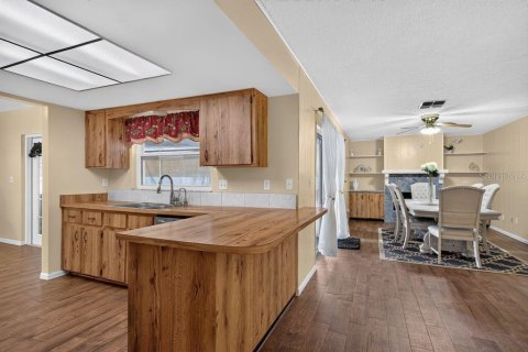 Casa en venta en Seffner, Florida, 3 dormitorios, 150.5 m2 № 2285275 - foto 7