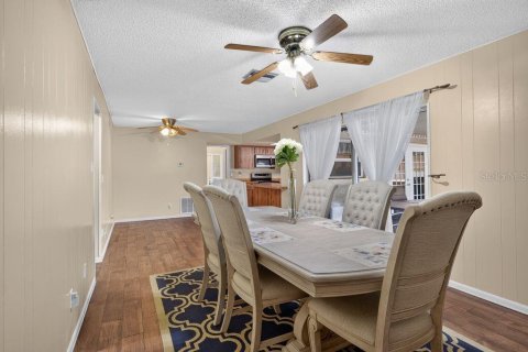Casa en venta en Seffner, Florida, 3 dormitorios, 150.5 m2 № 2285275 - foto 10