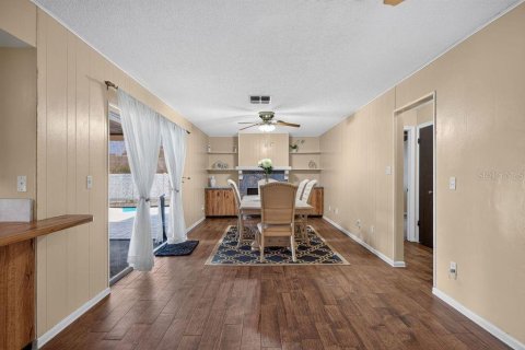 Casa en venta en Seffner, Florida, 3 dormitorios, 150.5 m2 № 2285275 - foto 8