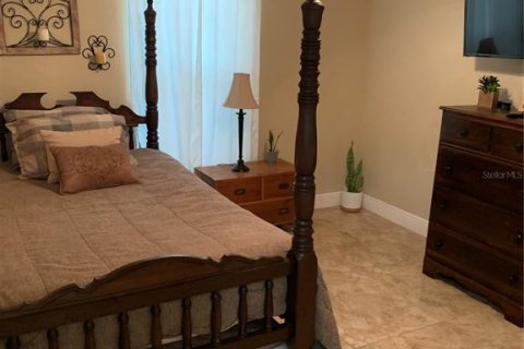 House in Kissimmee, Florida 3 bedrooms, 132.11 sq.m. № 1894295 - photo 8