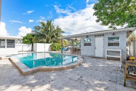 Casa en venta en Fort Lauderdale, Florida, 5 dormitorios, 171.13 m2 № 2392348 - foto 6