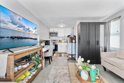 Casa en venta en Fort Lauderdale, Florida, 5 dormitorios, 171.13 m2 № 2392348 - foto 29