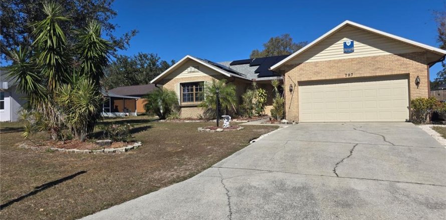 Villa ou maison à Lake Wales, Floride 2 chambres, 143.91 m2 № 2139303