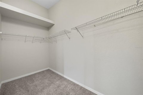 House in Riverview, Florida 4 bedrooms, 204.11 sq.m. № 1905023 - photo 18