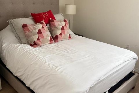 House in Davenport, Florida 5 bedrooms, 234.3 sq.m. № 1807538 - photo 24