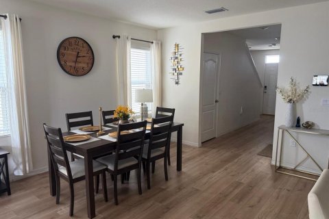 House in Davenport, Florida 5 bedrooms, 234.3 sq.m. № 1807538 - photo 19