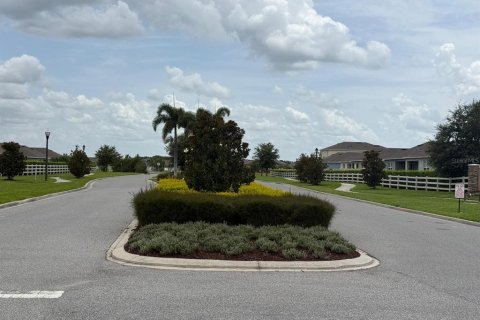 House in Davenport, Florida 5 bedrooms, 234.3 sq.m. № 1807538 - photo 5